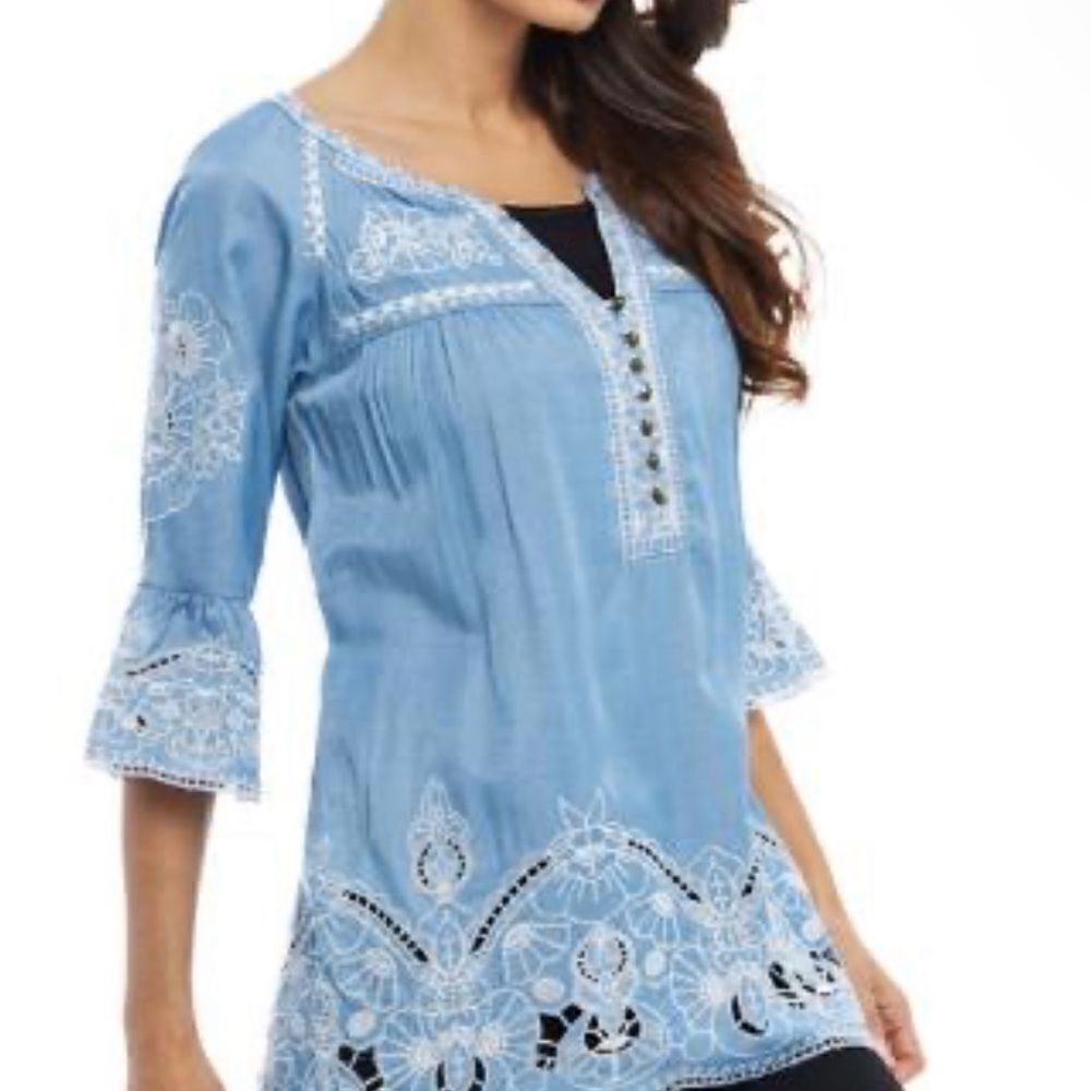 Adore Blue & White Embroidered 3/4 Sleeve Women’s Tunic Top